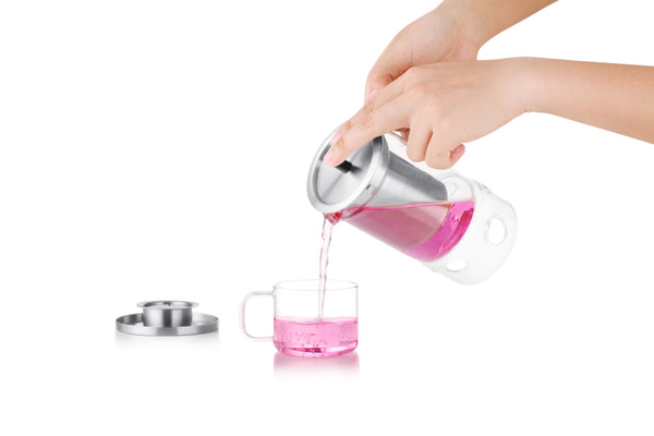 Gavesett med tekanne og fire kopper